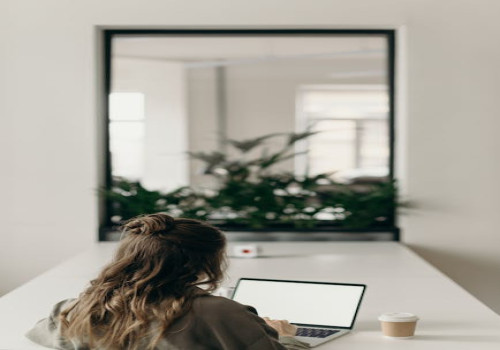 Wat betekent out of office en hoe gebruik je het correct?