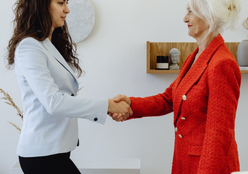 Receptioniste met pensioen? Huur een opblaasfiguur!